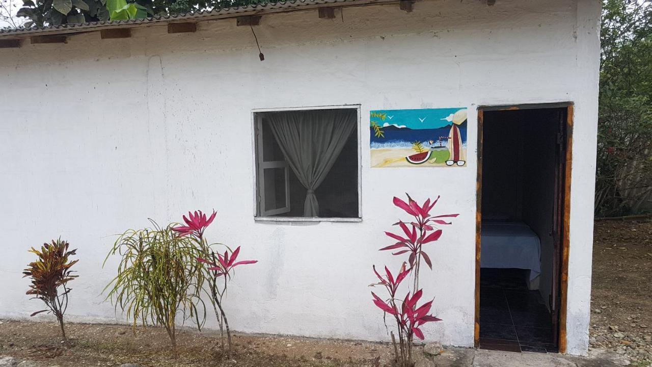Montanita Garden Hostal Exterior foto